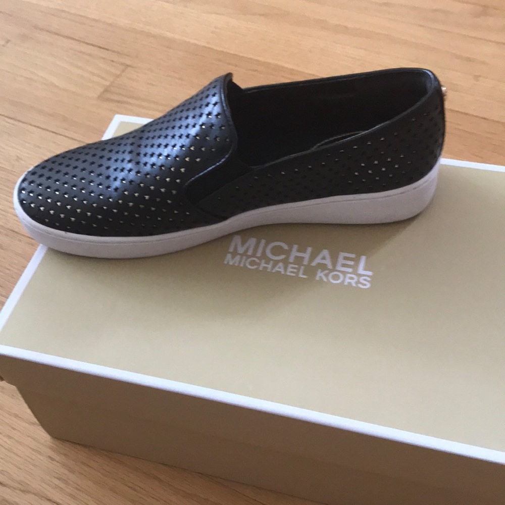 New with tag MK size 7.5 M